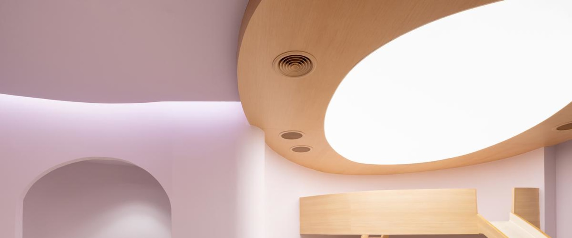 From Structure to Serenity: How Clinic Design Enhances the Bowen Therapy Experience